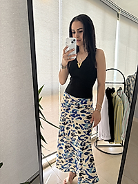 Mavi leo desenli saten etek